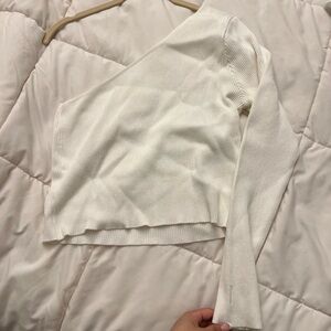 One shoulder sweater